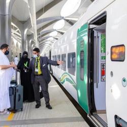 نخستین گروه زائران وارد سرزمین وحی شدند