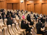 کرسی تلاوت قرآن ویژه بانوان
